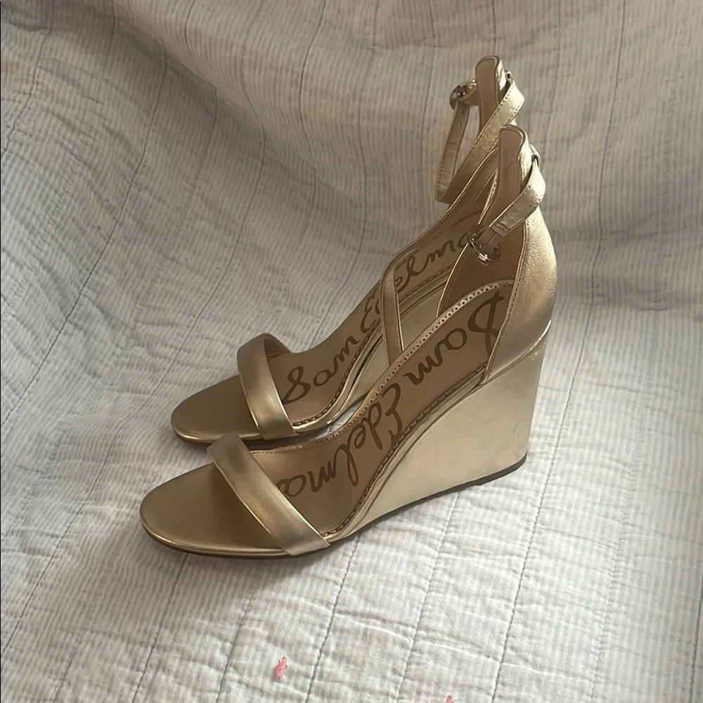 Sam Edelman Gold Women's Heels - Picture 4 of 4